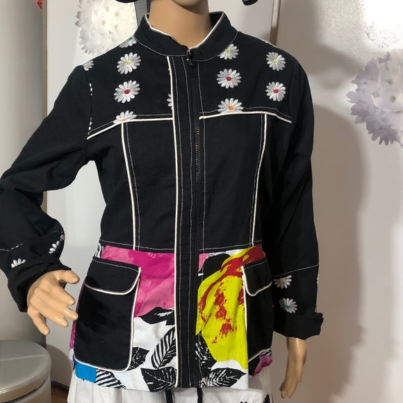 Nice flowers embroidered summer jacquet - Picture 4 of 8